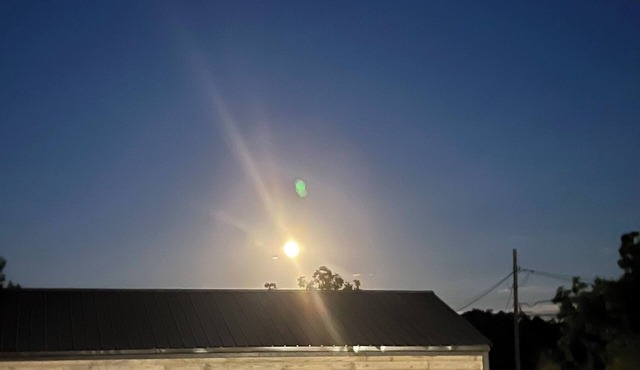 Peaceful cabin with AC in charming Tazewell. Welcome to relaxation!