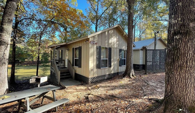 Peaceful Cabin with Full Kitchen, Vaulted Ceilings & Pond View Porch