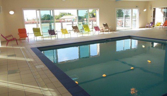 Peaceful Chalet with Pool near Lake and Beaches - 2 Bedrooms