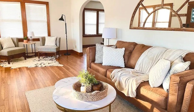 Peaceful & Clean Getaway/3BR-By KWU & DnTown