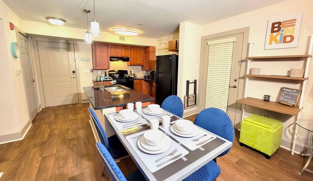 Peaceful & Comfy Condo in the ❤ of all the action!