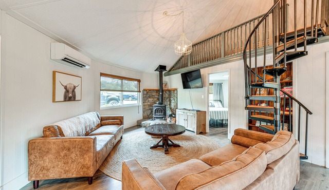 Peaceful Concord Cabin Near Parks & Hiking!