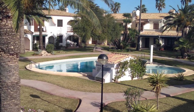 Peaceful cottage, near the sea, close to Denia, family friendly