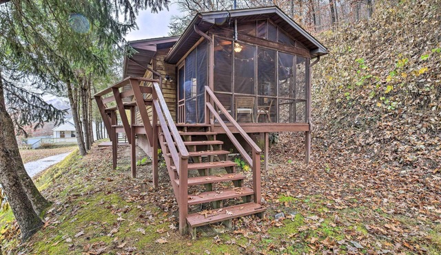 Peaceful Cottage w/Mtn View Near ATV Trails!