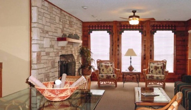 Peaceful Country Cabin in Bandera 2B