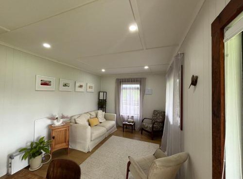 Peaceful Country Cottage