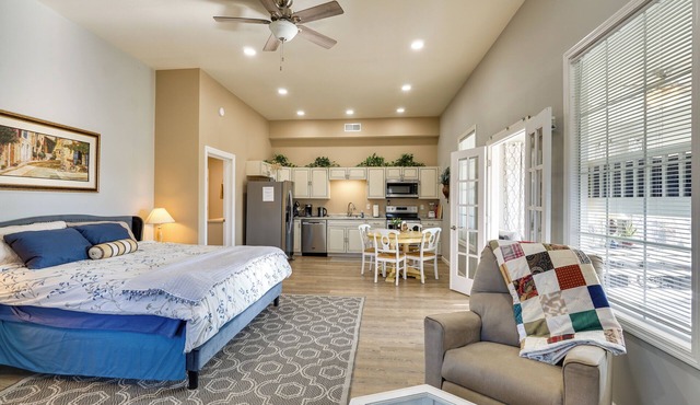 Peaceful Country Escape w/Sunroom in Richland