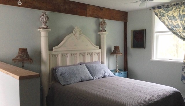 Peaceful country stay for two