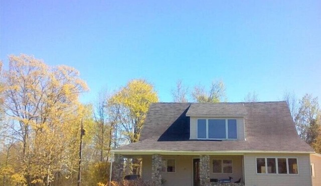Peaceful Country Vacation Home-Available Weekly