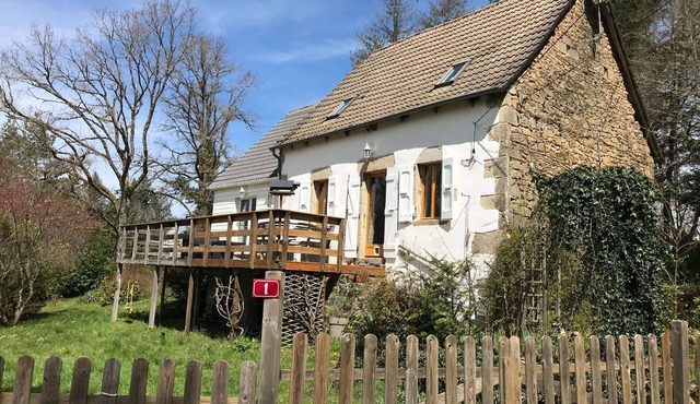 Peaceful Countryside Home