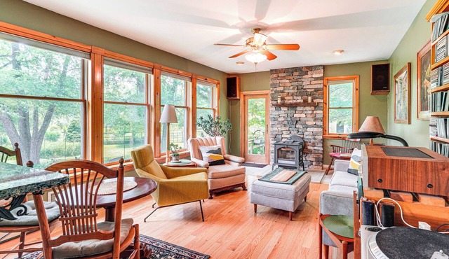 Peaceful Countryside Retreat w/Yard in Frenchtown