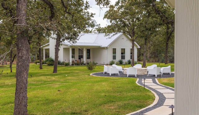 Peaceful Countryside | 2 Homes | Minutes from RT