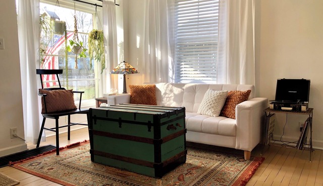 Peaceful + Cozy 2BR Oasis