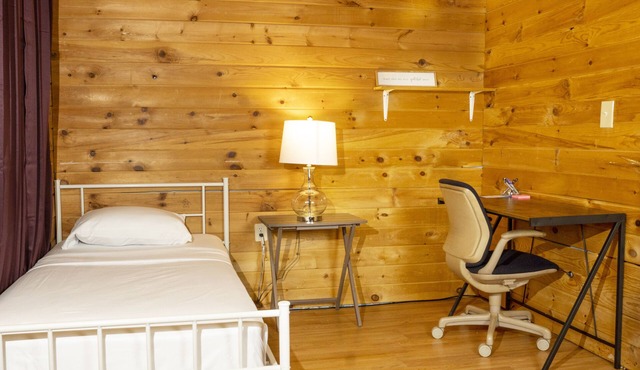 Peaceful Decor crafted Apartment 1 BEDROOM 2 BATHROOMS