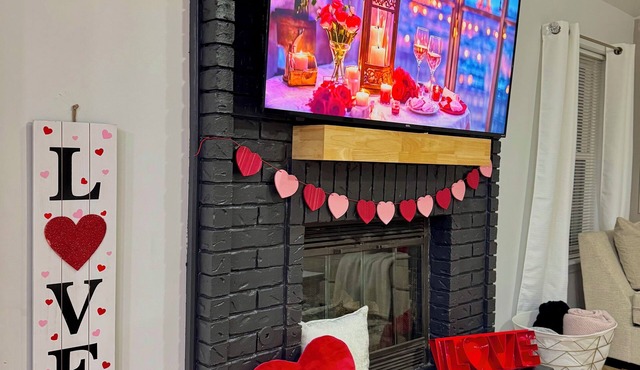 Peaceful designer looks in Owasso newly updated New Kitchen, 4 beds, 2 baths