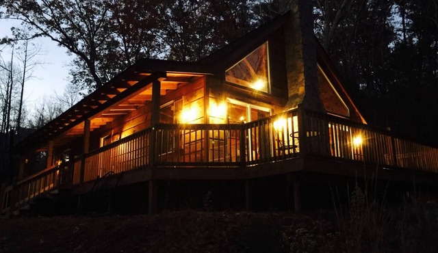 Peaceful Dog-Friendly Cabin - Lakes & River Access