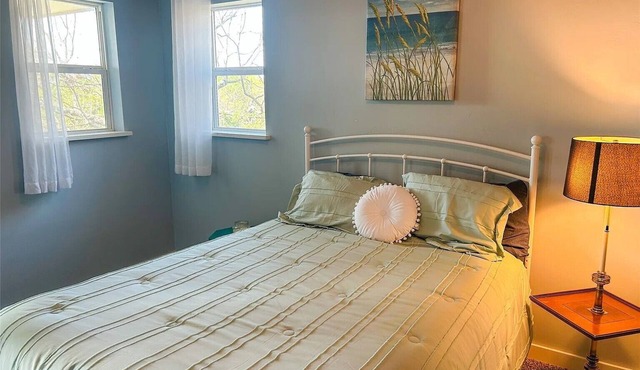 Peaceful Escape on Lake Eufaula -Charming 3-bedroom house