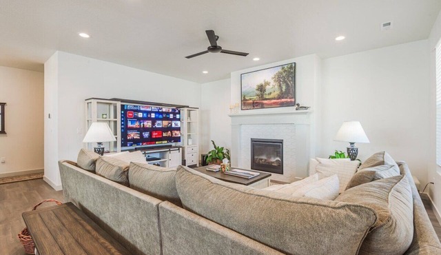 Peaceful Escape w/Office | Near Ogden & Snowbasin