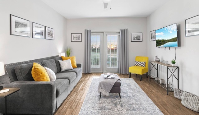 Peaceful Extended Stay - Pool & Gym