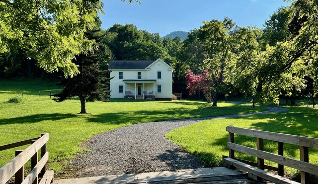 Peaceful Farmhouse w/Fire Pit & Updated Comforts