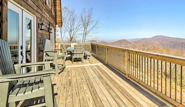 Peaceful Free Union Cabin w/Deck & Mtn Views