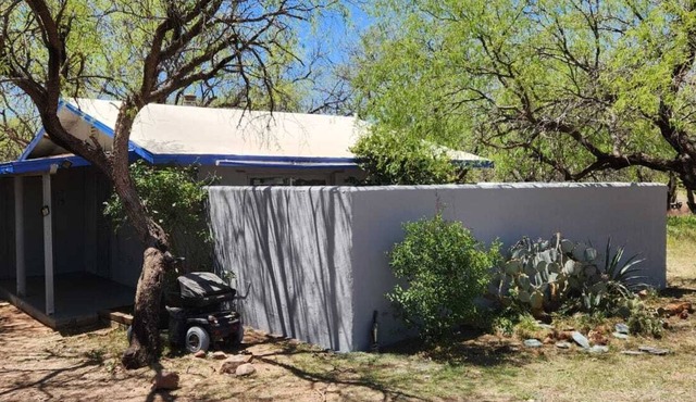 Peaceful Getaway Cottage in Picturesque Arivaca