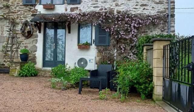 Peaceful Getaway in Teilhet