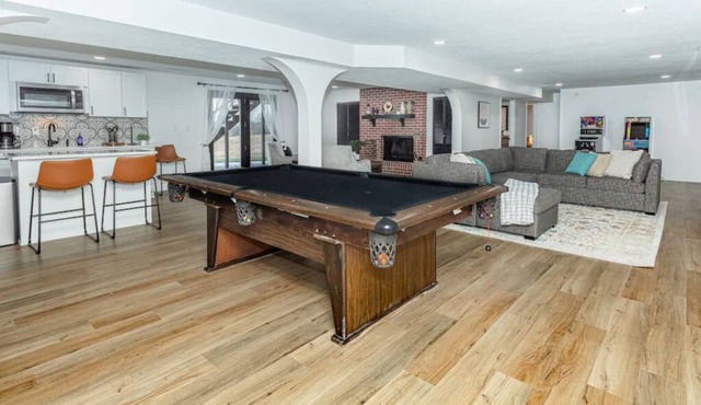 Peaceful Getaway with Fun for All! 5 min to I-80!