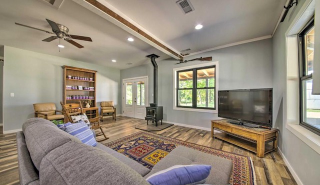 Peaceful Guest Home with Patio on 152-Acre Farm