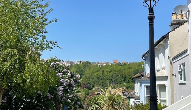 Peaceful Hastings old town hideaway