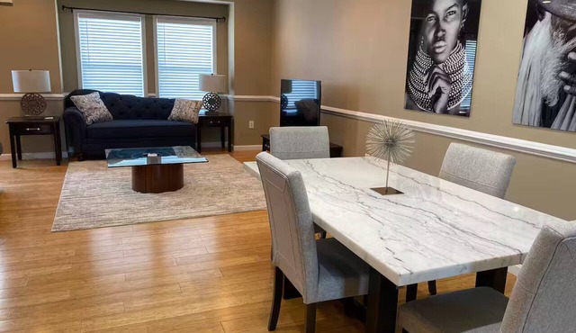 Peaceful Haven - 4bedroom - Home for the World Traveler
