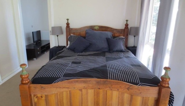 Peaceful home away from home. Fully furnished bungalow surrounded by vineyard.