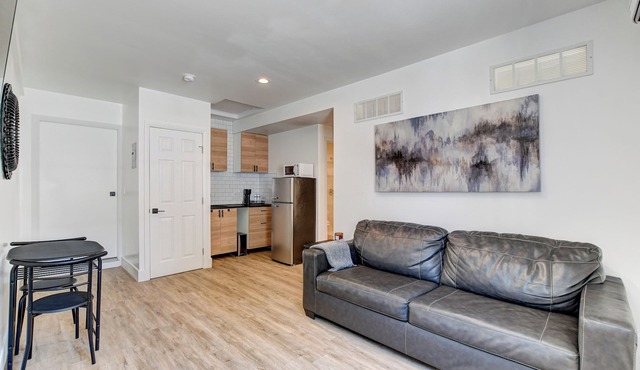 peaceful home near downtown and the strip