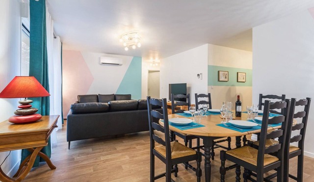 Peaceful house near St Nazaire beaches with WiFi and parking