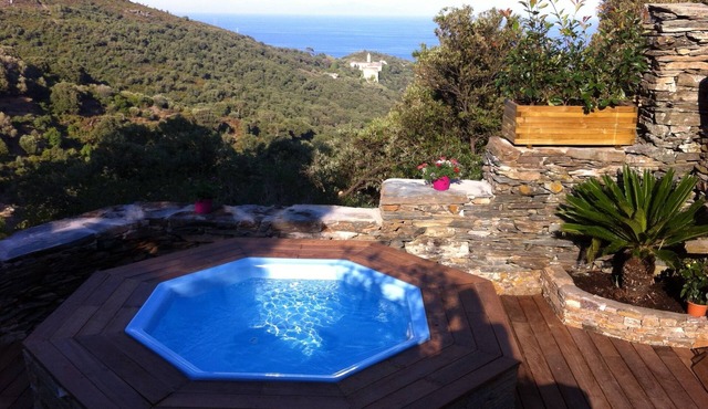 Peaceful house that can accommodate 2 or 4persons