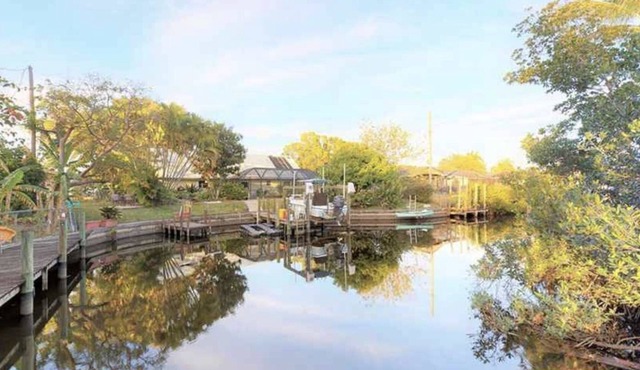 Peaceful House with fenced in backyard