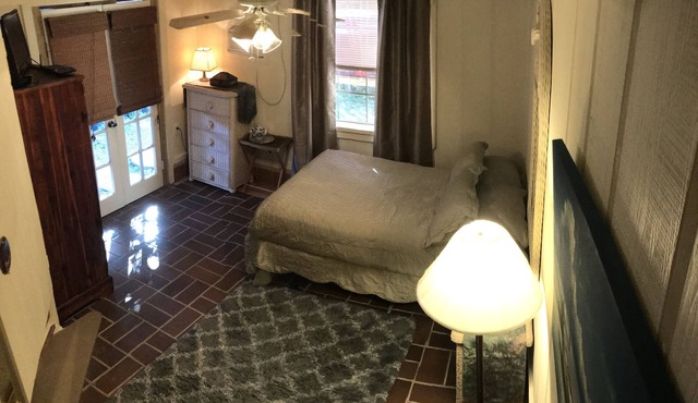 Peaceful Island Studio