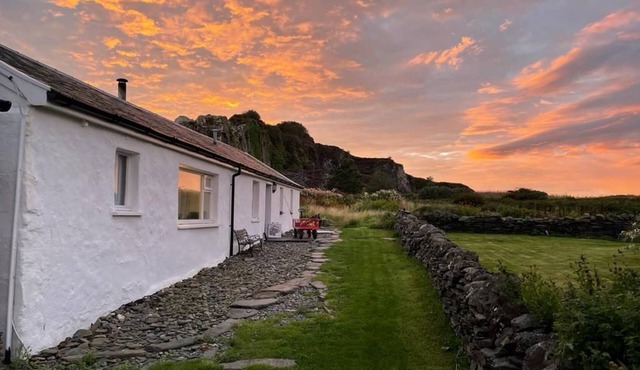Peaceful Island Cottage