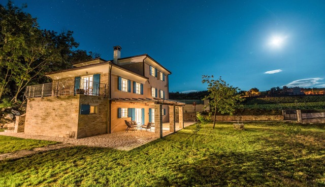 Peaceful Istrian villa with pool ideal for a romantic gateway or family vacation
