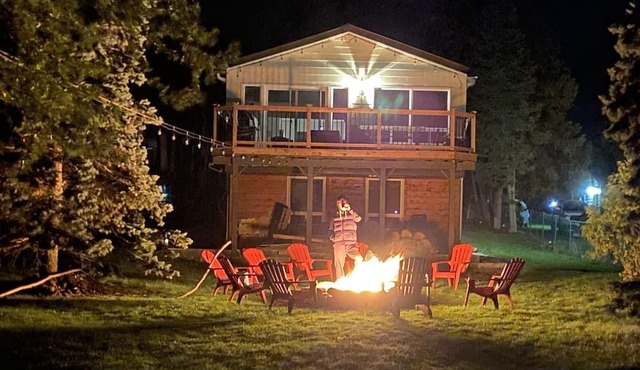 Peaceful lake front getaway