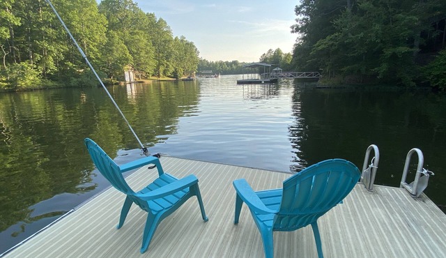 Peaceful Lake Getaway