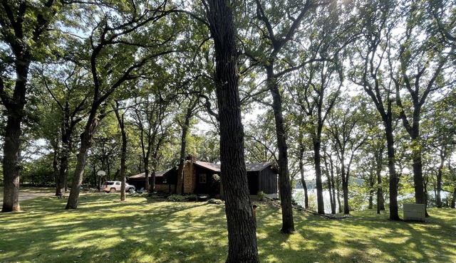 Peaceful lake home on 2 acres, newly updated