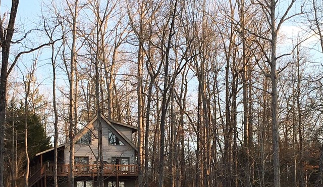 Peaceful Lakefront Getaway At Hartwell -Year Round Family Vacation Spot w Dock