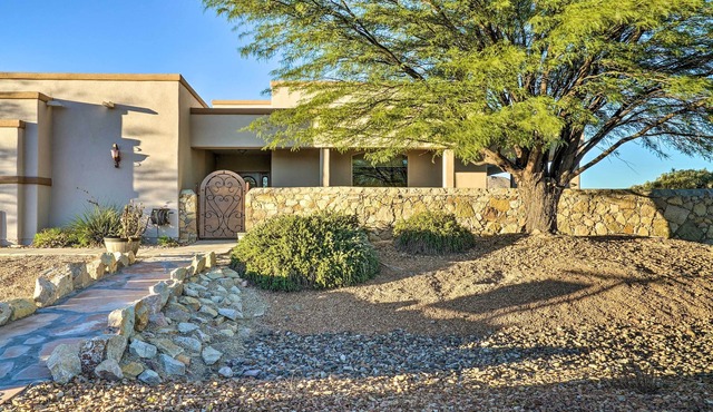 Peaceful Las Cruces Cottage ~ 8 Mi to Dtwn!