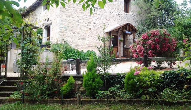 Peaceful location a short walk To One Of Frances Most Beautiful Villages