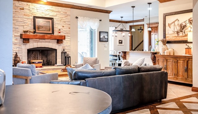 Peaceful Luxurious Ranch Family Reunion