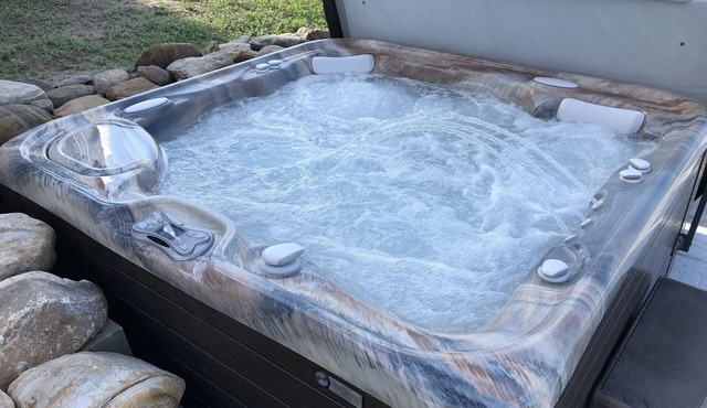 Peaceful Master Bedroom with Hot Tub