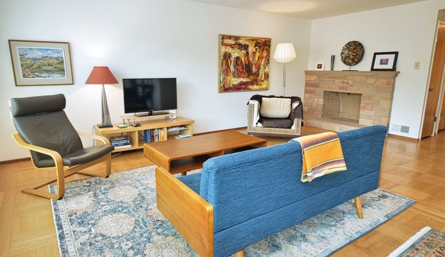 Peaceful Mid-Century Modern 3 bd in San Francisco