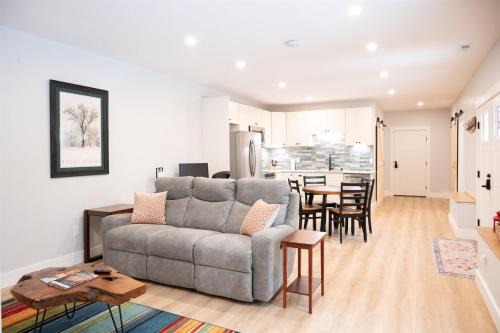 Peaceful Modern Retreat - Flexible Stays - Bow NH