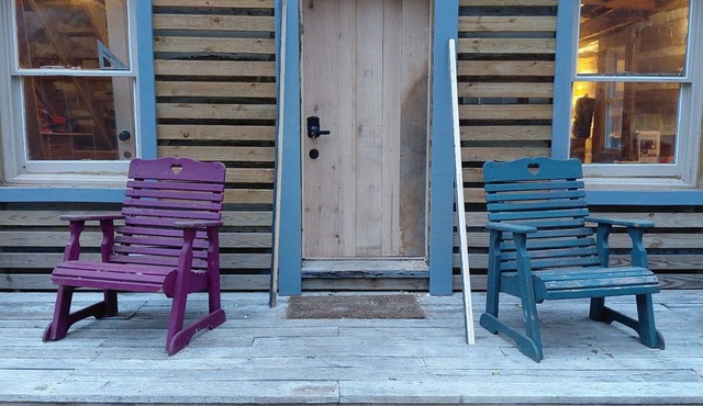 Peaceful mountain cabin in charming Berryville VA - next to river and brewery